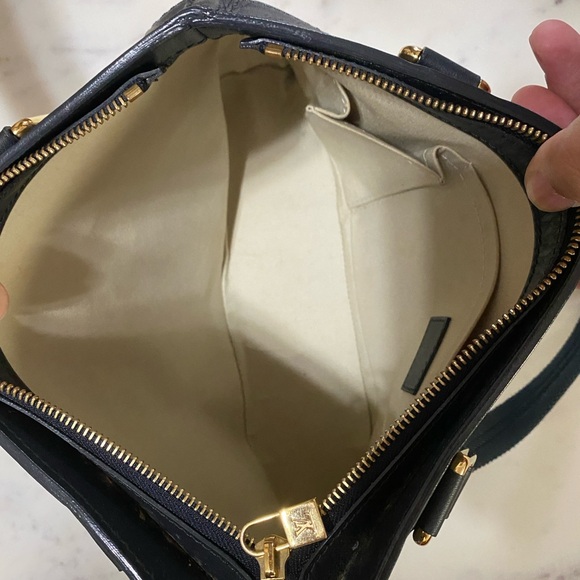 Louis Vuitton Black and Gray Monogram Tote - Picture 13 of 14